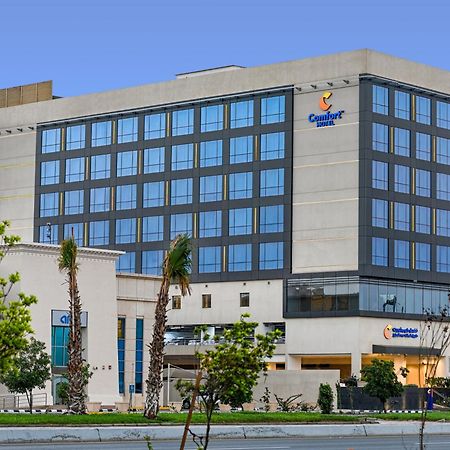 Comfort Hotel Jeddah King Road מראה חיצוני תמונה