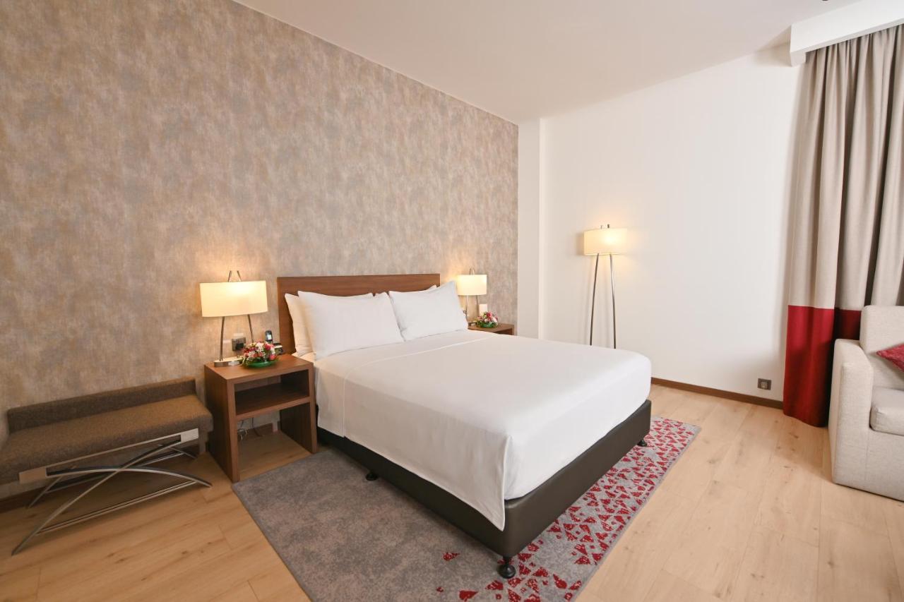 Comfort Hotel Jeddah King Road מראה חיצוני תמונה
