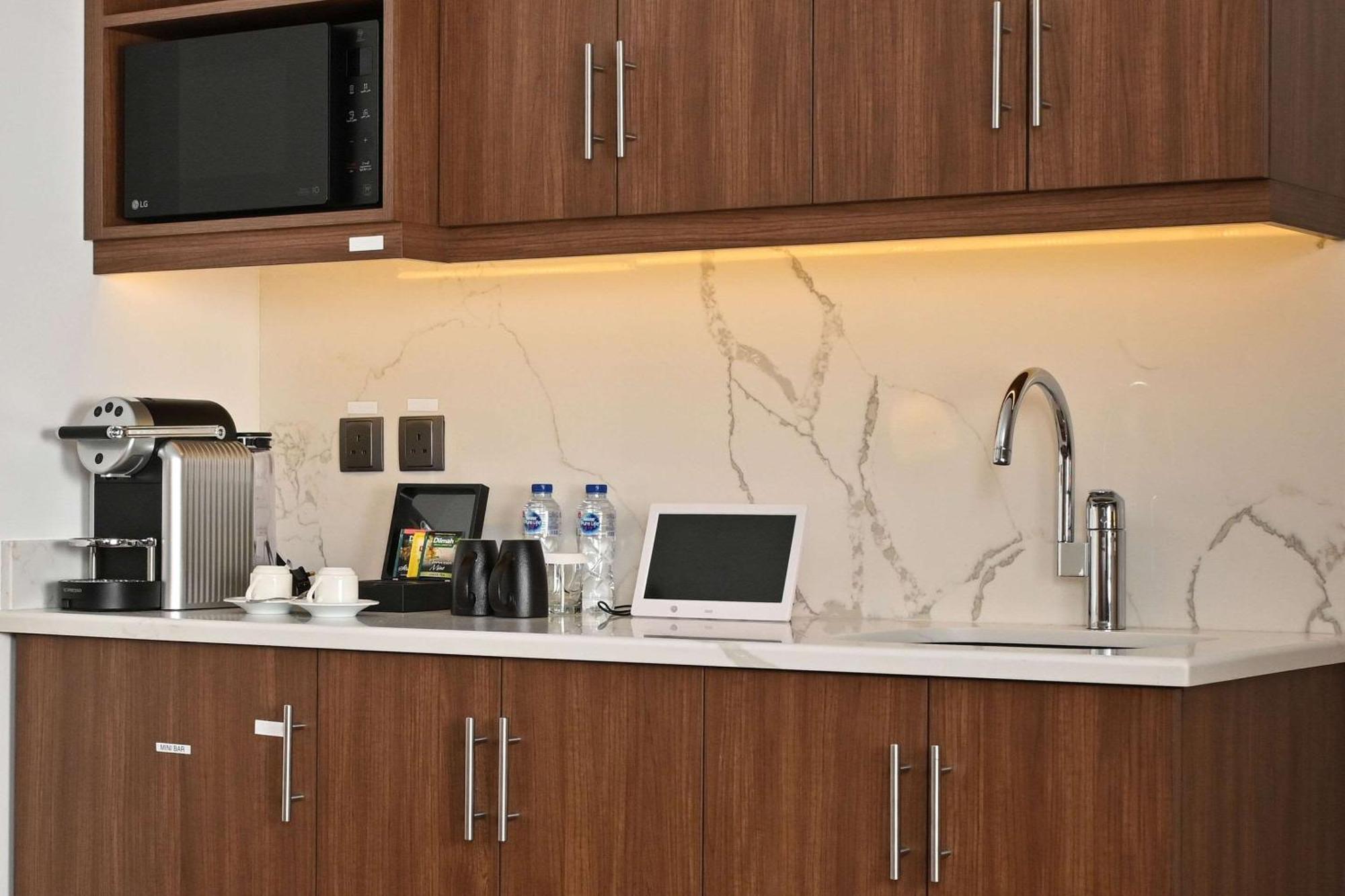 Comfort Hotel Jeddah King Road מראה חיצוני תמונה